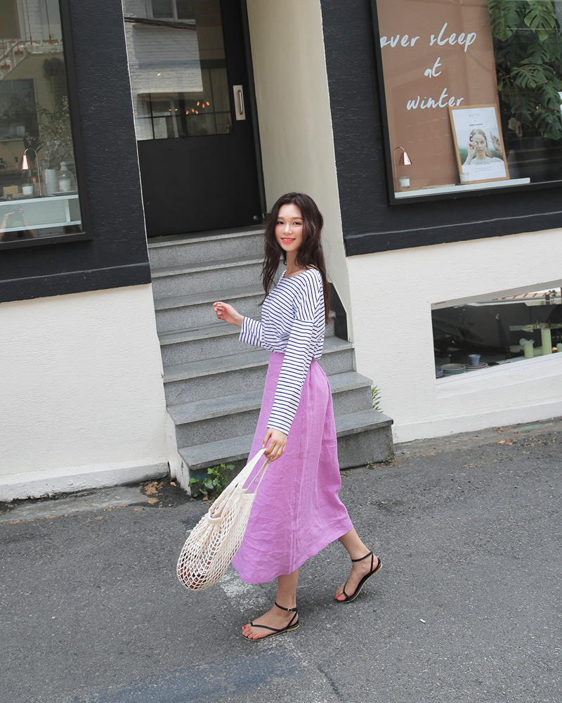 韩版复古条纹米奇大t恤,黑白条纹长袖t恤怎么搭配裤子