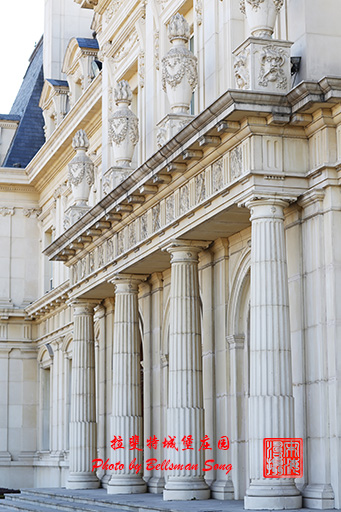 不用去法国，不用忍受10多个小时的飞行，只要来昌平，这里有完美的山寨版拉斐特城堡庄园