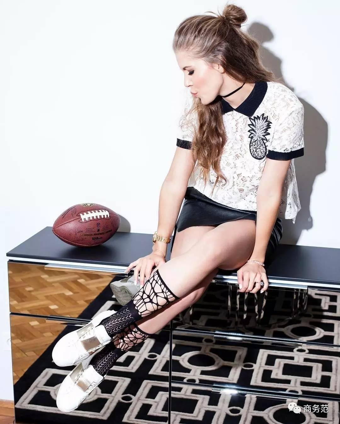 65万颗水晶打造的婚礼,施华洛世奇继承人款婚纱