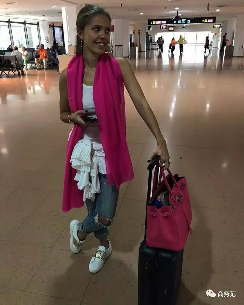 65万颗水晶打造的婚礼,施华洛世奇继承人款婚纱