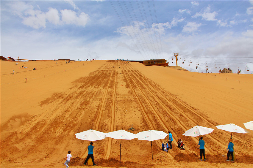 宁夏沙坡头旅游视频,宁夏中卫沙坡头旅游攻略