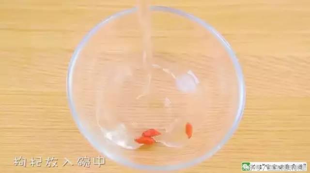 宝宝睡着咳嗽止咳最快的一招秘方,宝宝咳嗽止咳最快的一招秘方