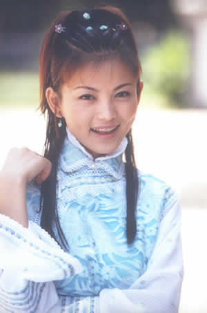 不说主持功力，就演技而言，你更看好湖南卫视那位女主持人？