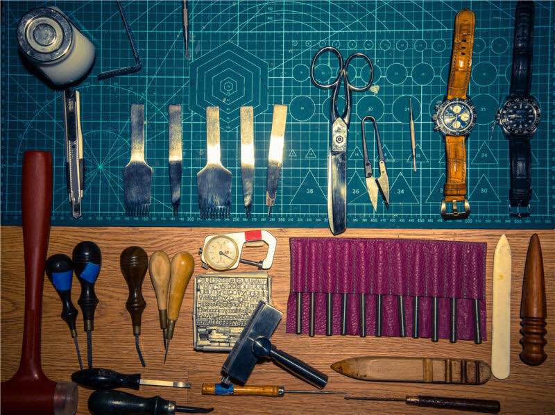 鳄鱼皮做腰带哪个部位最好,鳄鱼皮腰带背部制作过程