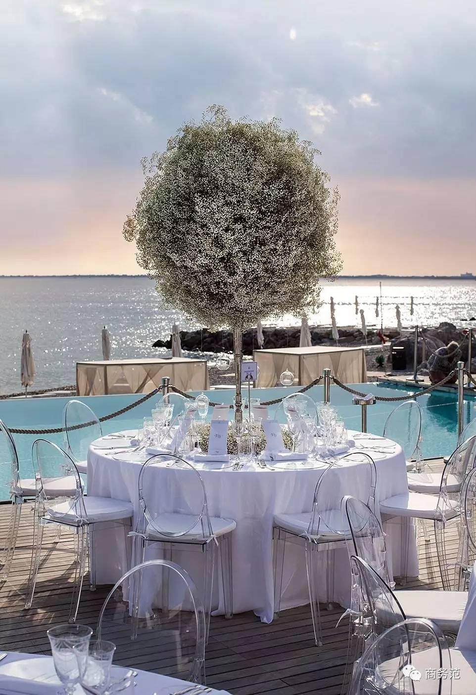 65万颗水晶打造的婚礼,施华洛世奇继承人款婚纱