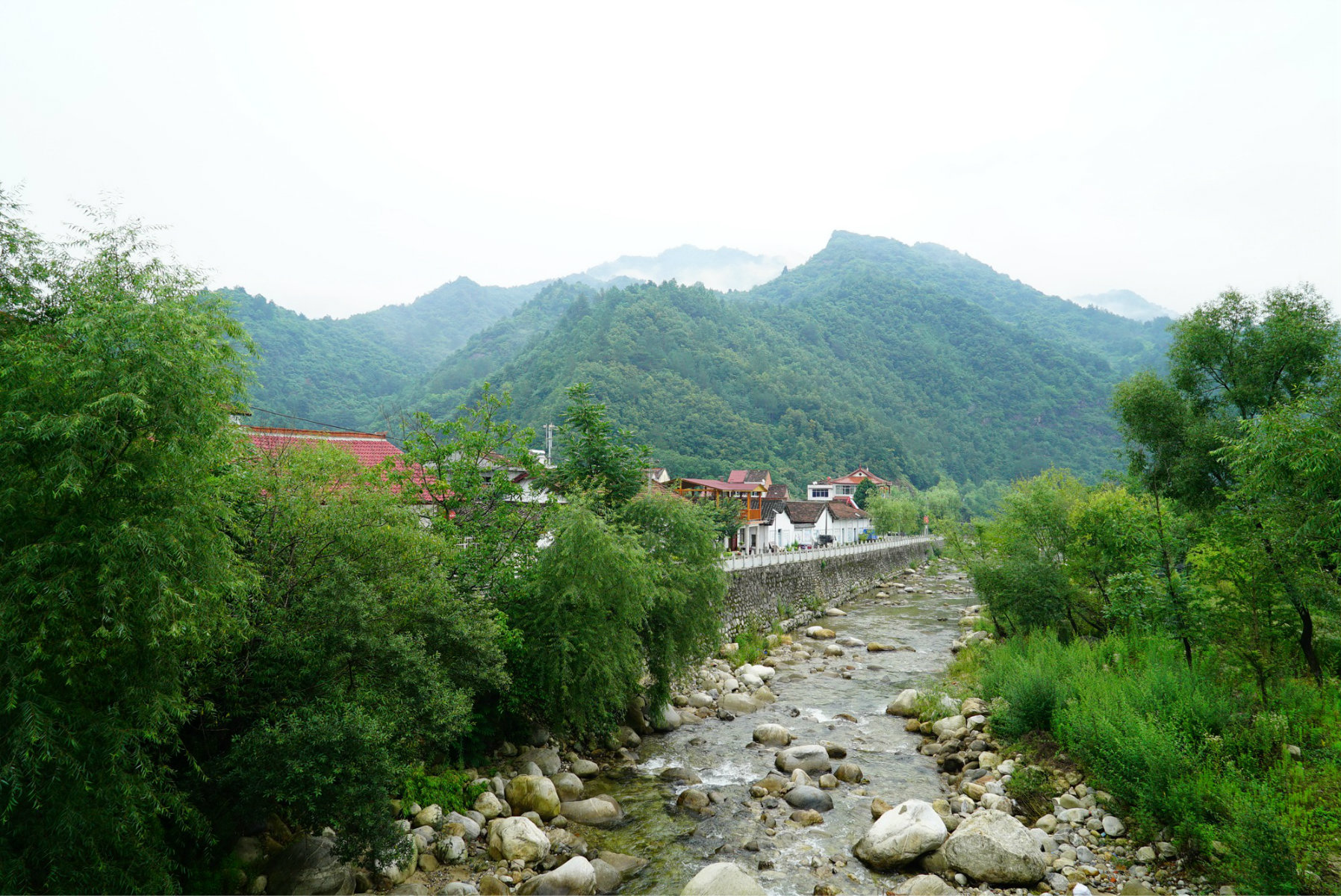 推荐秦岭避暑好去处,秦岭中的避暑胜地