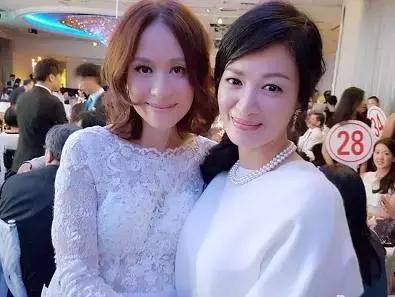 她当红时息影如今风韵犹存,她当红时息影经商成富婆