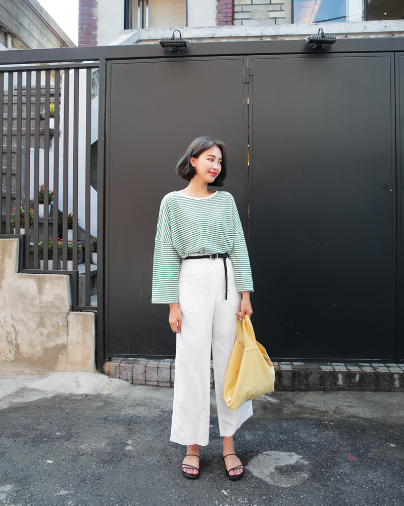 韩版复古条纹米奇大t恤,黑白条纹长袖t恤怎么搭配裤子