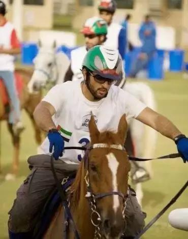 最帅迪拜王子哈曼丹,哈曼丹和威廉王子