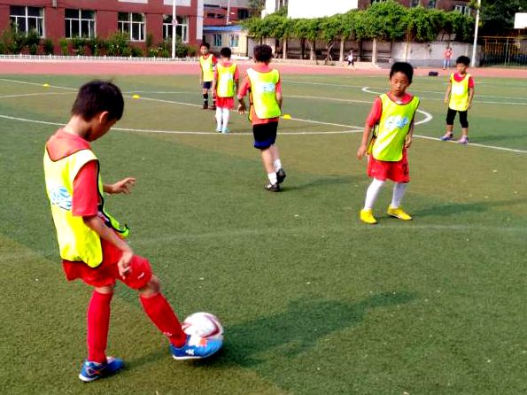 QQ星皇马成长训练营沈阳海选落幕嘉年华明日全面开启