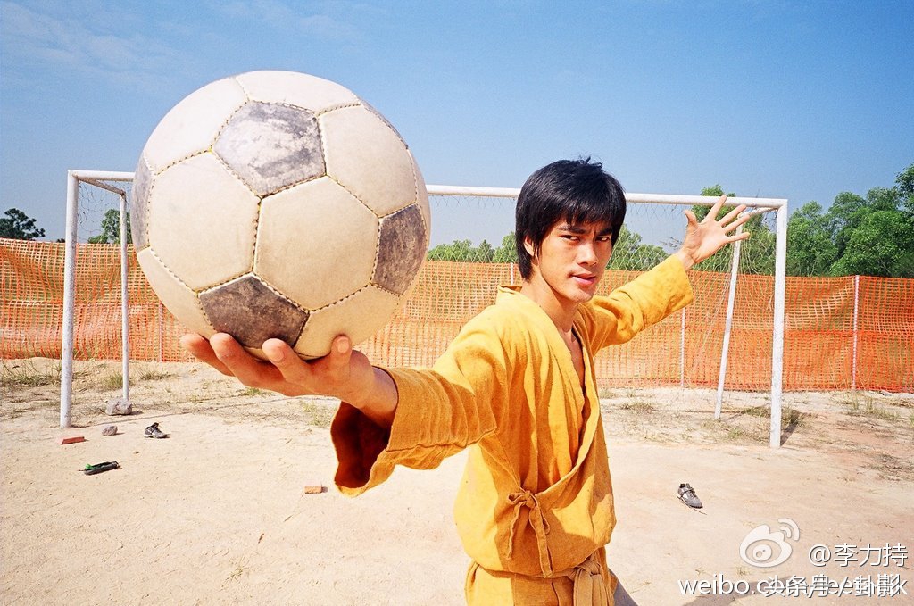 少林足球周星驰说李小龙,周星驰少林足球致敬李小龙集合