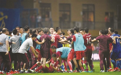 上海滩三大案件,中超上海滩德比火爆来袭