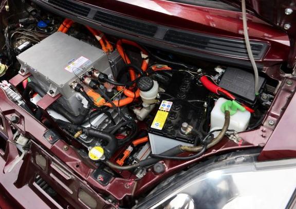 x5电池怎么更耐用,x5快充低电量能用吗