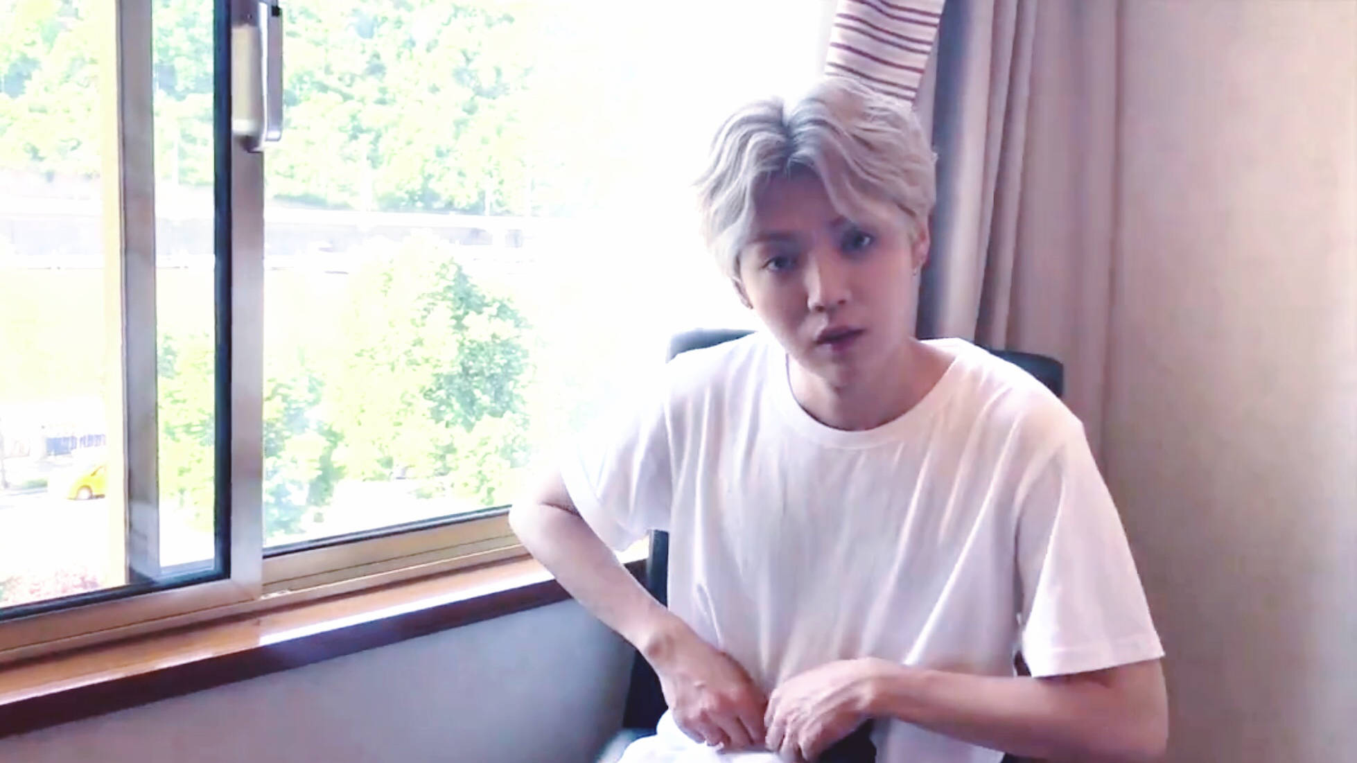 鹿晗路人视角惊呆路人,鹿晗看关晓彤男友视角的照片