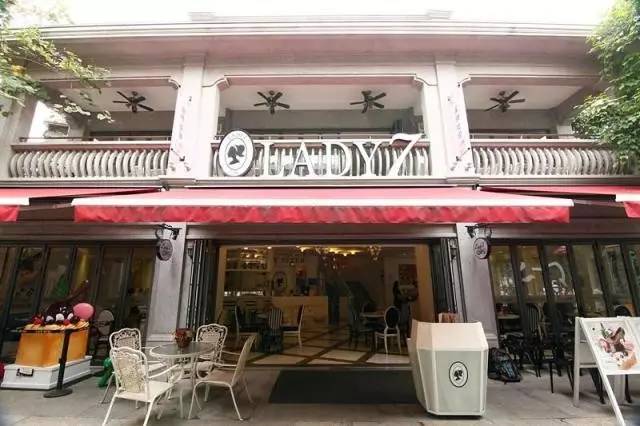 陪伴就是最长情的告白，周末，带儿子到佛山“小台湾”度个假