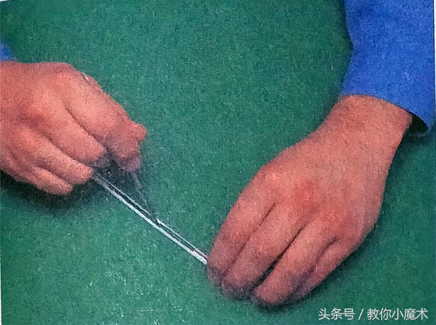 小魔术绳子剪断再还原,剪断的绳子如何复原魔术教程