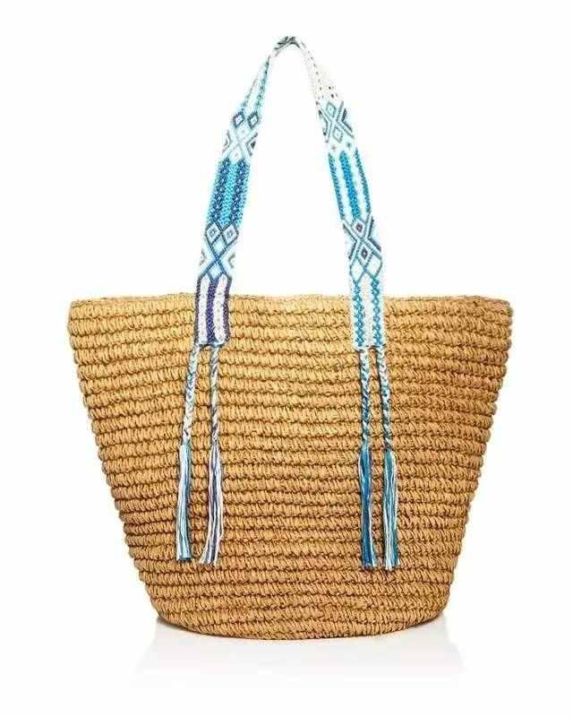 最近整个时尚圈都中了这个包包的毒！