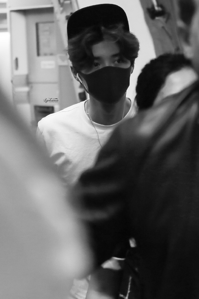 鹿晗和粉丝的一个约定,鹿晗写给粉丝的信