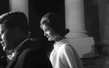 杰奎琳穿着带血的衣服,杰奎琳的眼泪音频