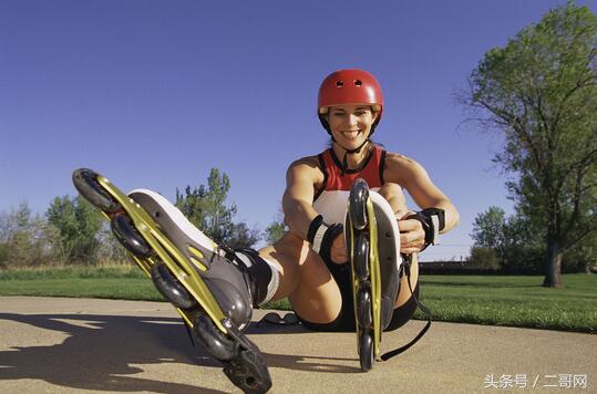 如何选择一款合适的轮滑鞋,怎么选择合适的轮滑鞋