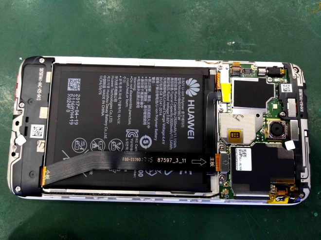 荣耀6A好不好，开膛破肚给您看—荣耀畅玩6A拆机篇