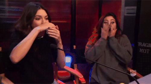 杨幂的最近穿的运动鞋,杨幂穿的薄荷绿运动鞋