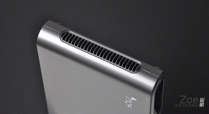 白墙触控投影,白墙秒变投影