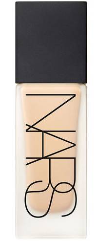 patmcgrathlabs贵妇粉底液,性价比高的粉底液国货