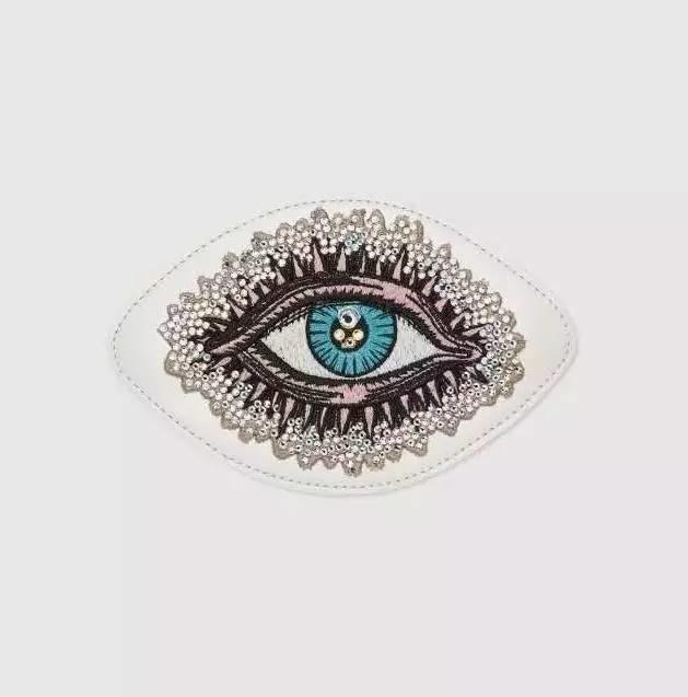 杨幂的最近穿的运动鞋,杨幂穿的薄荷绿运动鞋