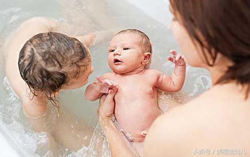 宝宝得了湿疹了怎么办？妈妈们不要慌，这样处理