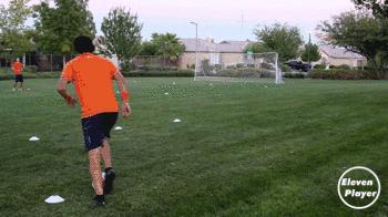 足球技巧传球,足球技巧之过人战术