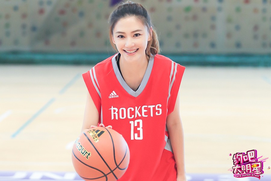 约吧大明星李晨和鹿晗,约吧大明星第二季鹿晗李晨遛狗