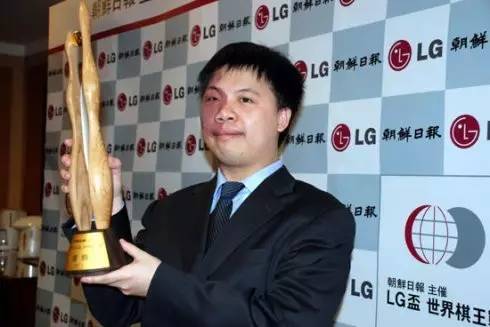 红面棋手周俊勋,红面棋王周俊勋