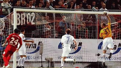 中国球员留洋董路,中国足球七大留洋球员