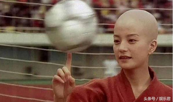 12位星女郎，紫霞赵敏梅姑最美，但最后一位才是星爷真爱