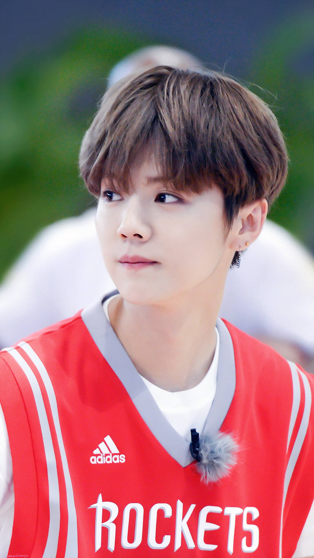 约吧大明星鹿晗照片,鹿晗扣篮