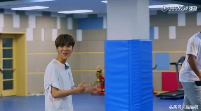 约吧大明星鹿晗致爱,约吧大明星鹿晗与粉丝