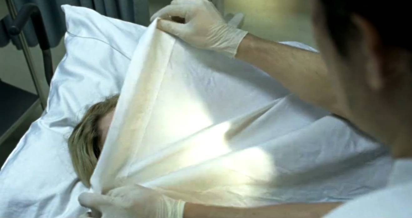 坏坏医生”偷天换日“的爱却有好结果这部电影很不合逻辑