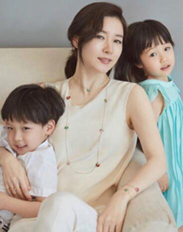 宋慧乔嫁给哥哥的电视剧,朴诗妍李多海宋慧乔谁漂亮