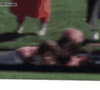 杰奎琳穿着带血的衣服,杰奎琳的眼泪音频