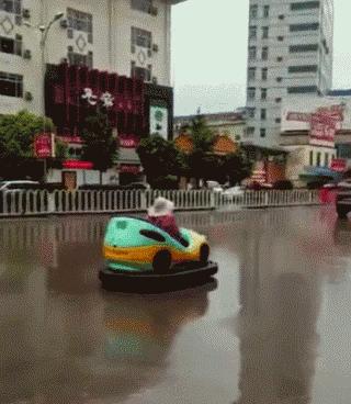 小哥，你这样做太没道德了，你微信多少，加我下