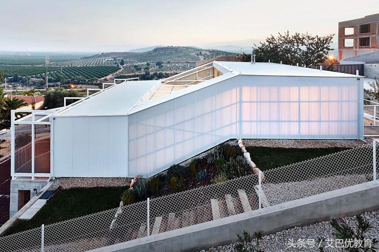 阳光板建筑效果图,pc实心阳光板设计