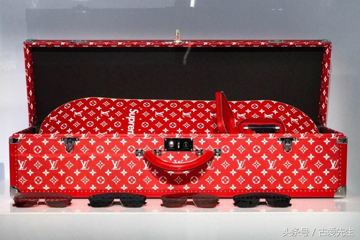 supreme x louis vuitton红色包限量多少 (supreme与lv联名黑色滑板)
