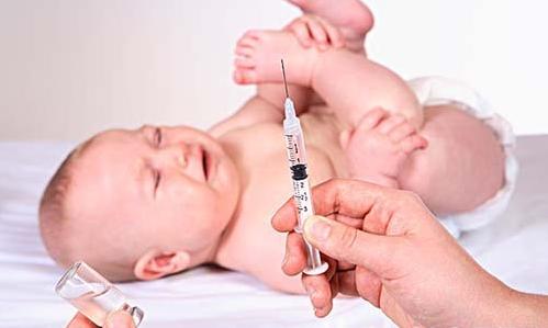 打预防针大哭的小孩,打预防针大人哭了