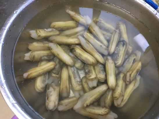 没有海盐如何做盐焗罗氏虾,家庭版盐焗蛏子的正宗做法