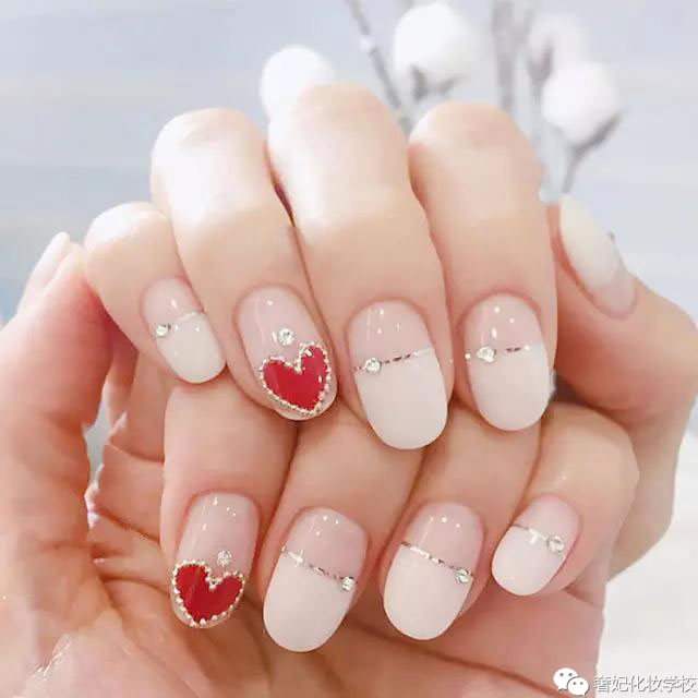 清凉夏日美甲,清凉一夏免费美甲