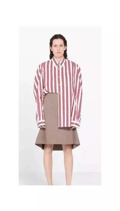 杨幂的最近穿的运动鞋,杨幂穿的薄荷绿运动鞋