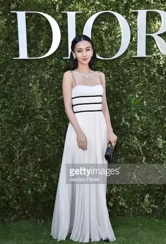 刘诗诗刘亦菲奶茶妹,刘诗诗奶茶妹视频