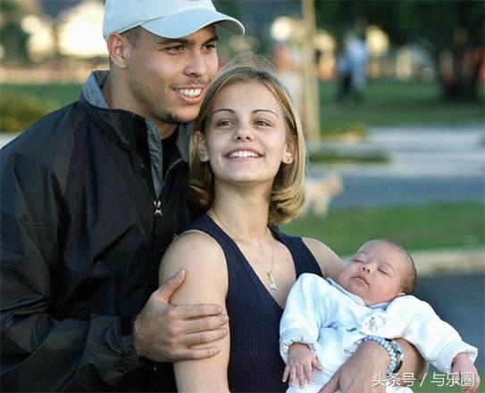 最强足球基因！外星人罗纳尔多之子入选巴西U18不成才才怪！