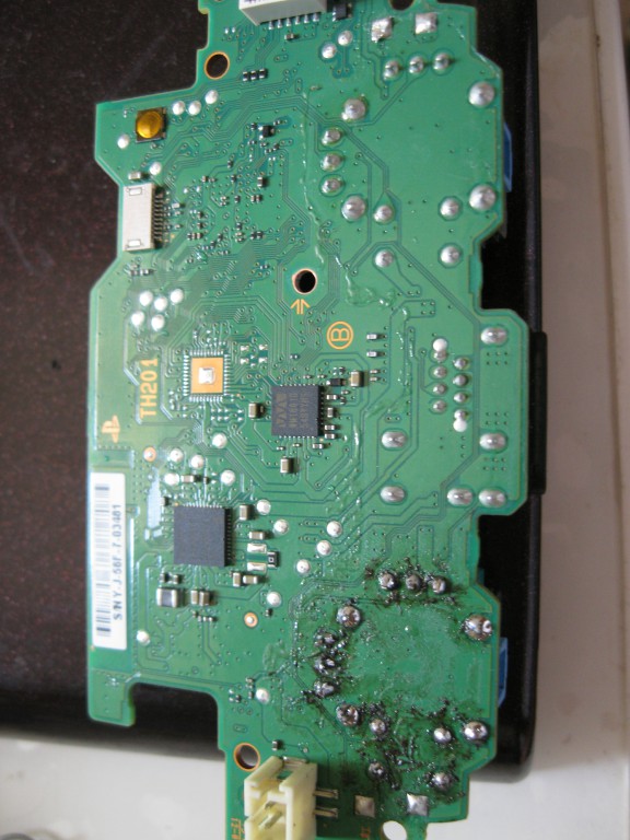 胡撕乱拆系列——索尼*法大**SONYPS4手柄拆机及真-摇杆更换